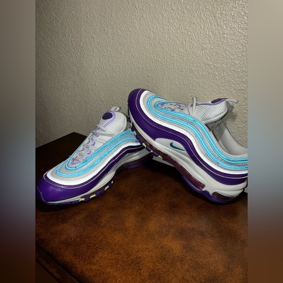 Nike Air Max 97 'Hornets' Sneaker - Picture 2 of 8